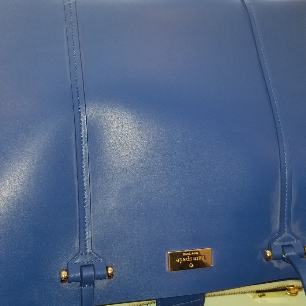 Kate Spade Pockebook
